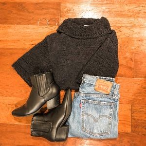 Short sleeve sweater 🌚